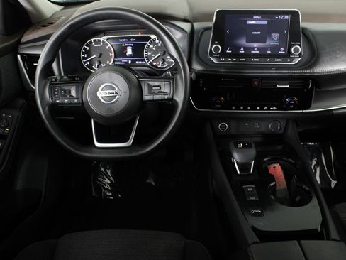 Used 2021 Nissan Rogue SV image 7