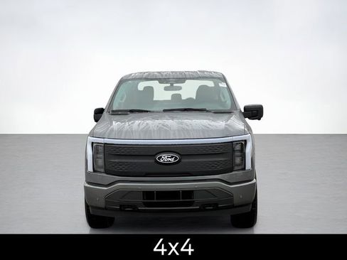 New 2025 Ford F150 Lightning Flash AWD/4WD image 9
