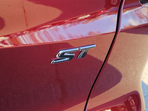 Used 2024 Buick Envista Sport Touring w/ Convenience I Package image 5