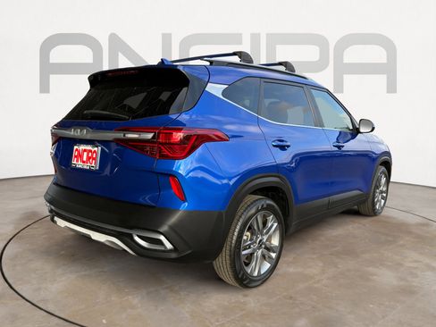 Used 2022 Kia Seltos S image 11