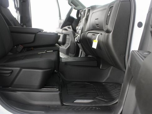 New 2026 GMC Sierra 1500 Pro w/ Graphite Edition image 19