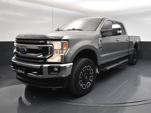 Used 2020 Ford F250 XLT w/ XLT Premium Package AWD/4WD image 2