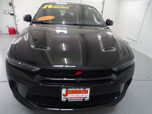 Certified 2024 Dodge Hornet R/T Plus w/ Tech Pack Plus w/o Parking AWD/4WD image 26