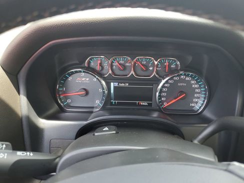 Used 2018 Chevrolet Silverado 1500 LT w/ All Star Edition AWD/4WD image 26