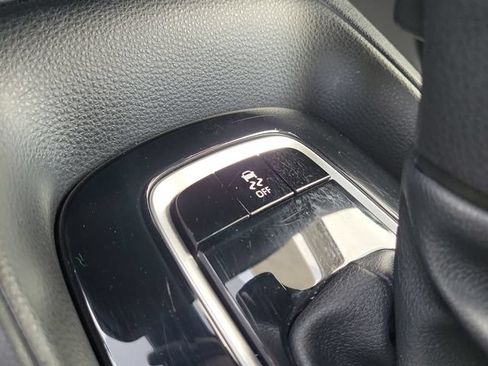 Used 2023 Toyota Corolla LE FWD image 28