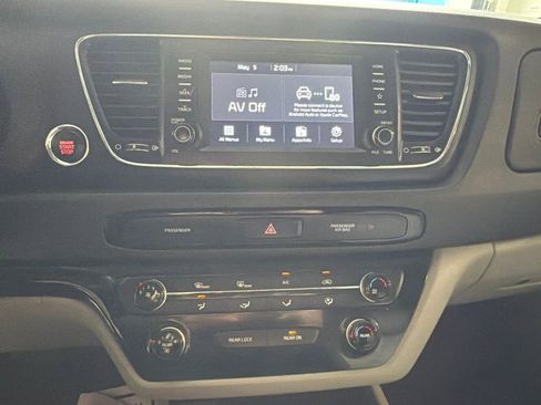 Used 2020 Kia Sedona EX FWD image 5