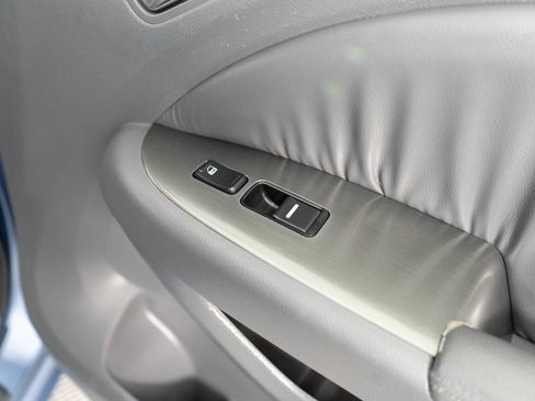 Used 2005 Honda Odyssey EX-L image 9