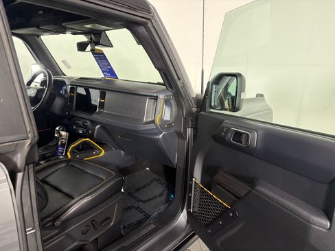 Used 2024 Ford Bronco Badlands AWD/4WD image 35