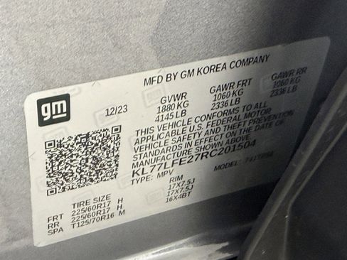 Used 2024 Chevrolet Trax LS w/ LS Convenience Package FWD image 22
