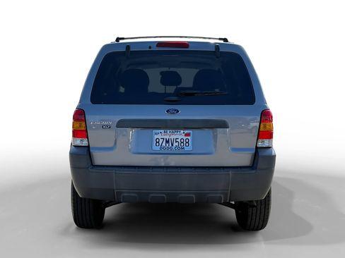 Used 2007 Ford Escape XLT FWD image 4