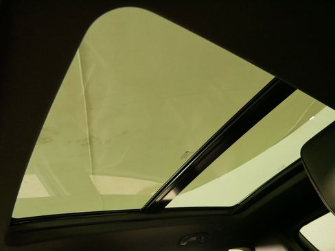 Used 2020 Chevrolet Blazer RS image 31