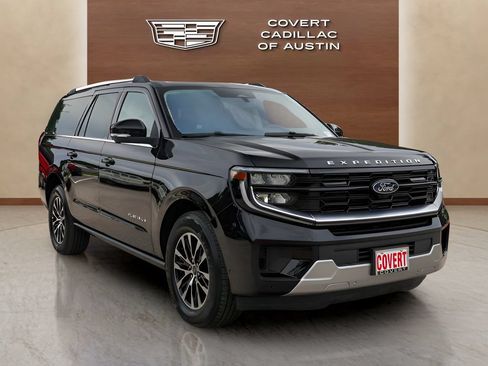 Used 2025 Ford Expedition Max Platinum AWD/4WD image 6