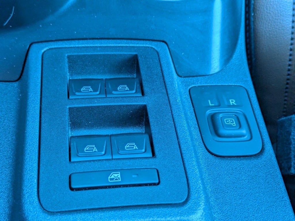 Used 2024 Ford Bronco Outer Banks AWD/4WD image 26