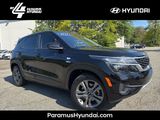 Used 2023 Kia Seltos LX image 1