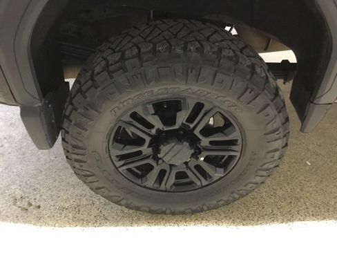 Used 2021 GMC Sierra 2500 Denali w/ Denali Black Diamond Edition image 29