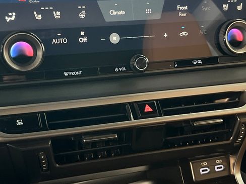 New 2026 Lexus RX 350h w/ Convenience Package AWD/4WD image 17