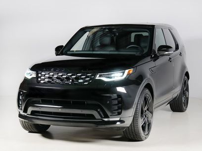 Certified 2025 Land Rover Discovery Dynamic SE