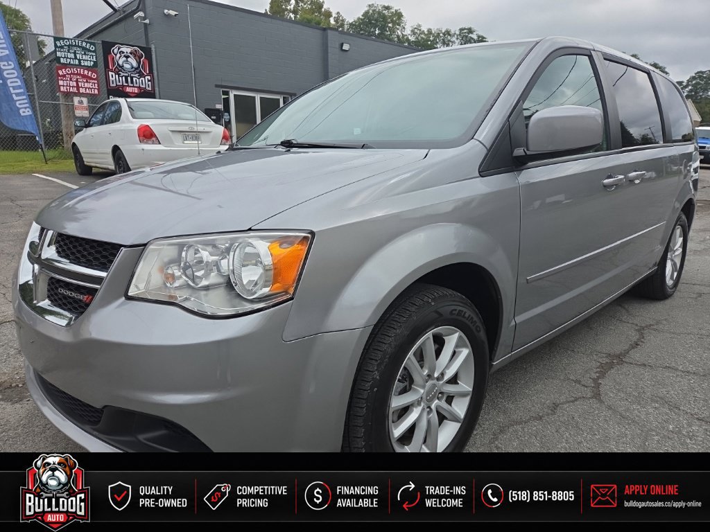 Used 2014 Dodge Grand Caravan SXT w/ Rear Park Assist Package FWD image 1