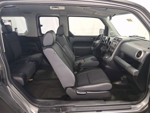Used 2005 Honda Element EX image 15