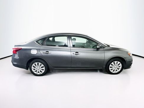 Used 2018 Nissan Sentra S FWD image 10