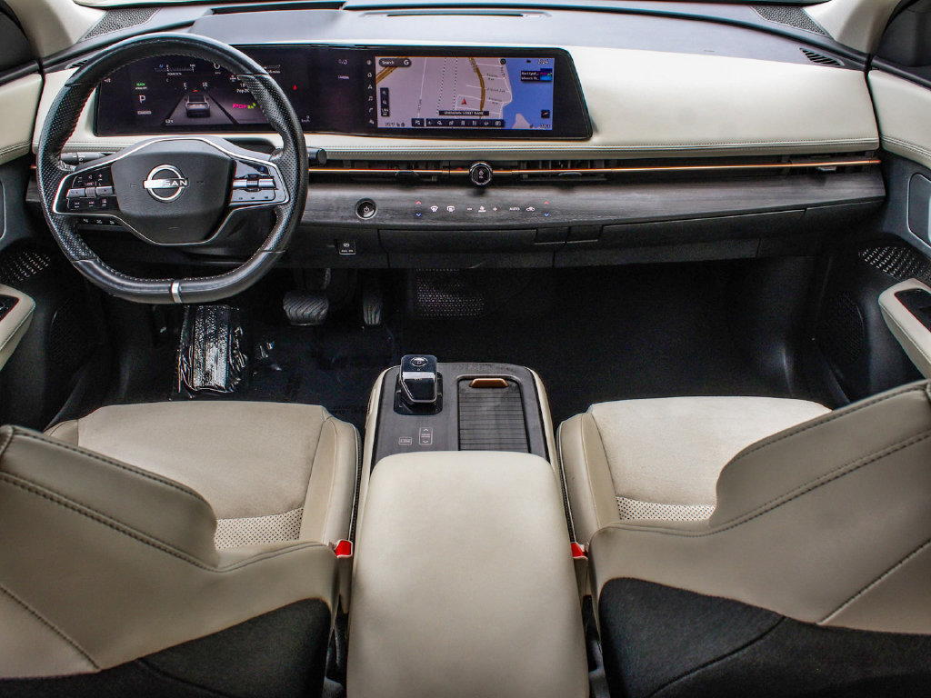 Used 2023 Nissan Ariya AWD image 37