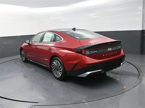 New 2026 Hyundai Sonata SEL image 6