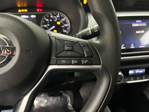 Used 2020 Nissan Kicks SV image 23