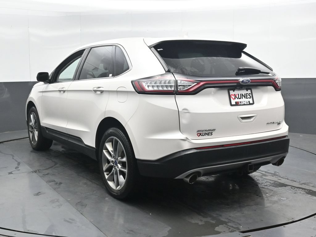 Used 2016 Ford Edge Titanium w/ Equipment Group 301A AWD/4WD image 10