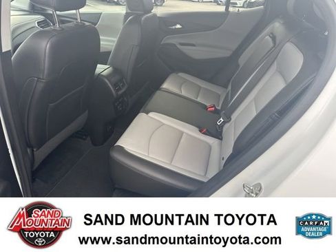 Used 2019 Chevrolet Equinox Premier image 14