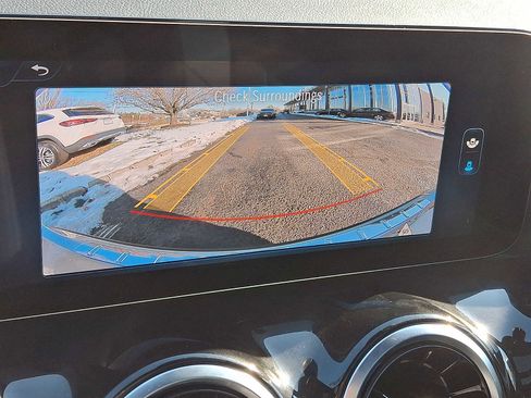 Used 2026 Mercedes-Benz GLA 250 4MATIC image 15