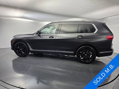 Used 2021 BMW X7 xDrive40i w/ Executive Package 2 AWD/4WD image 7