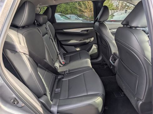 Used 2021 INFINITI QX50 Luxe image 12