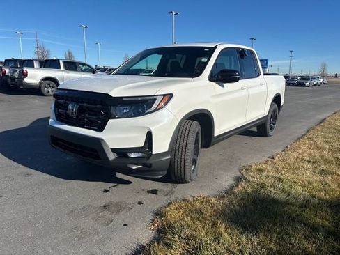 New 2026 Honda Ridgeline Black Edition image 7
