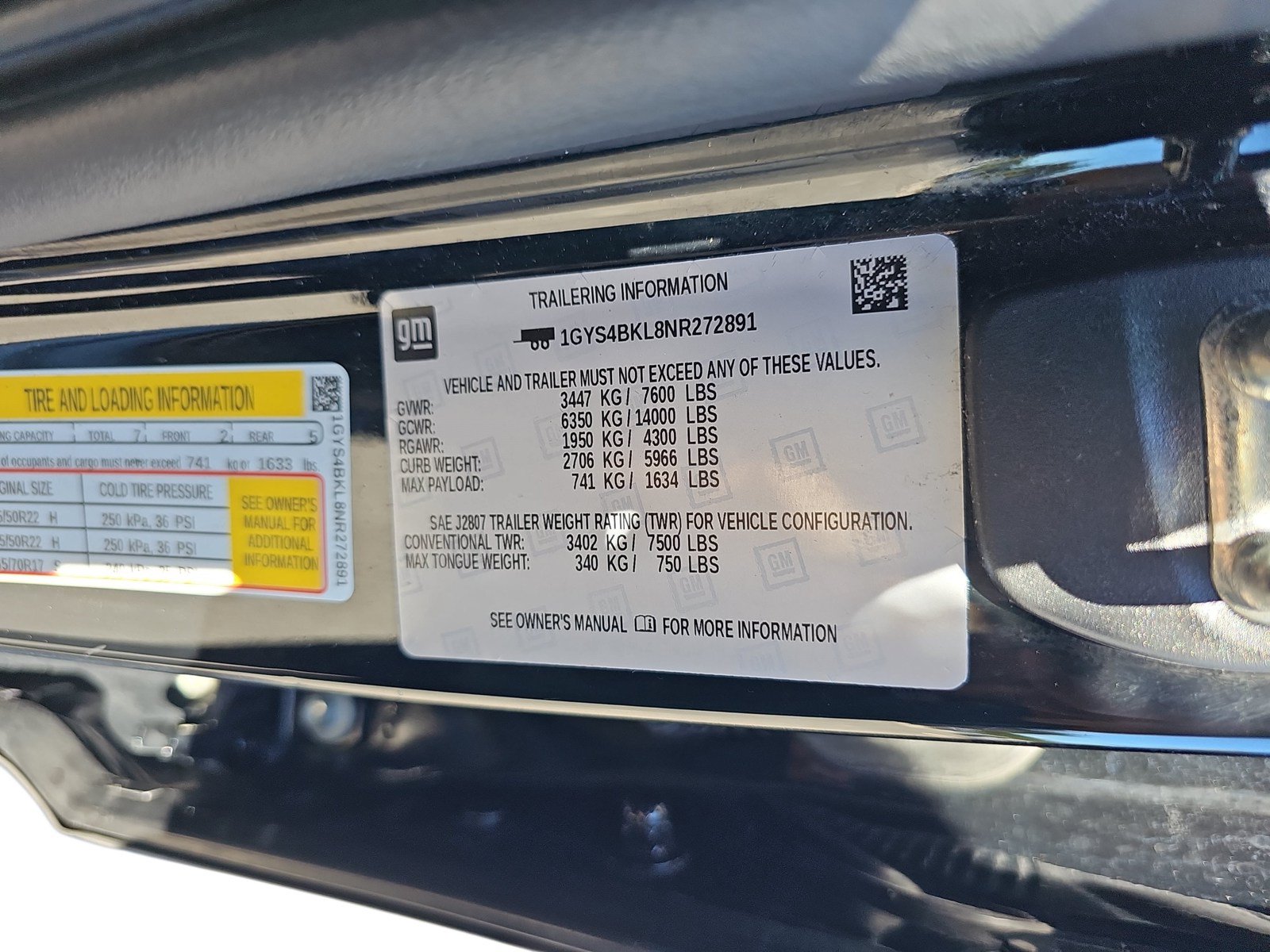 Used 2022 Cadillac Escalade Premium Luxury AWD/4WD image 30