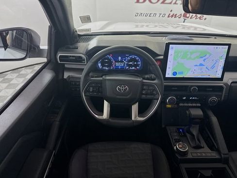 Used 2025 Toyota 4Runner TRD Off-Road Premium image 28