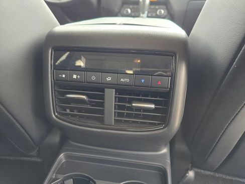 Used 2022 MAZDA CX-9 Touring Plus AWD/4WD image 25