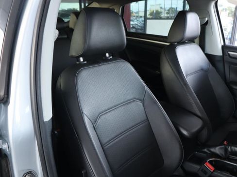 Used 2017 Volkswagen Passat 1.8T SE image 33