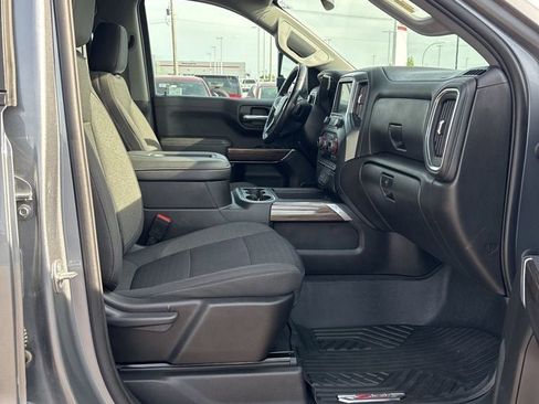 Used 2022 Chevrolet Silverado 1500 RST AWD/4WD image 30