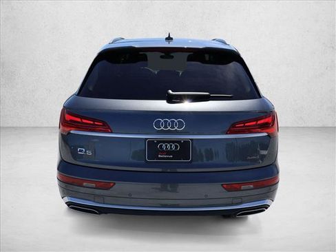Used 2023 Audi Q5 2.0T Premium w/ Convenience Package AWD/4WD image 8