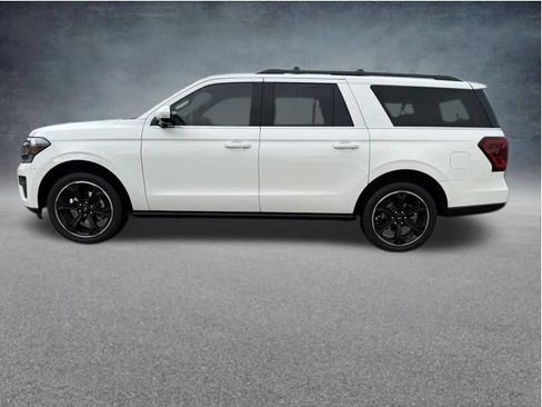 Certified 2023 Ford Expedition Max Limited AWD/4WD image 6