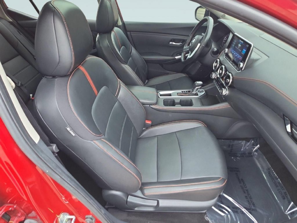 Used 2023 Nissan Sentra SR w/ SR Premium Package FWD image 30