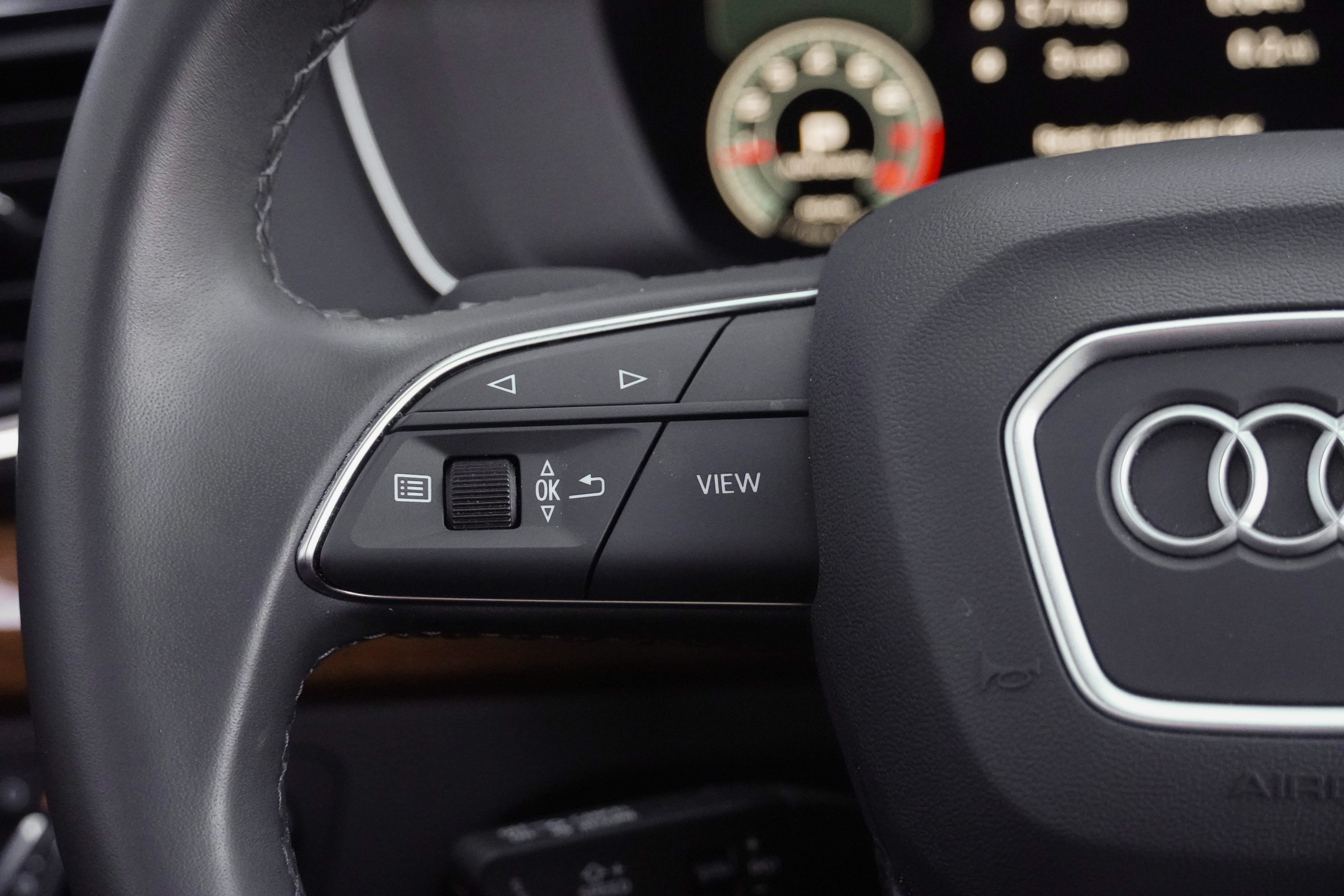 Used 2023 Audi Q5 2.0T Prestige AWD/4WD image 19