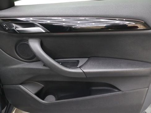 Used 2019 BMW X1 xDrive28i w/ Convenience Package AWD/4WD image 11