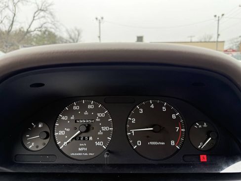 Used 1997 Nissan Maxima GLE FWD image 15