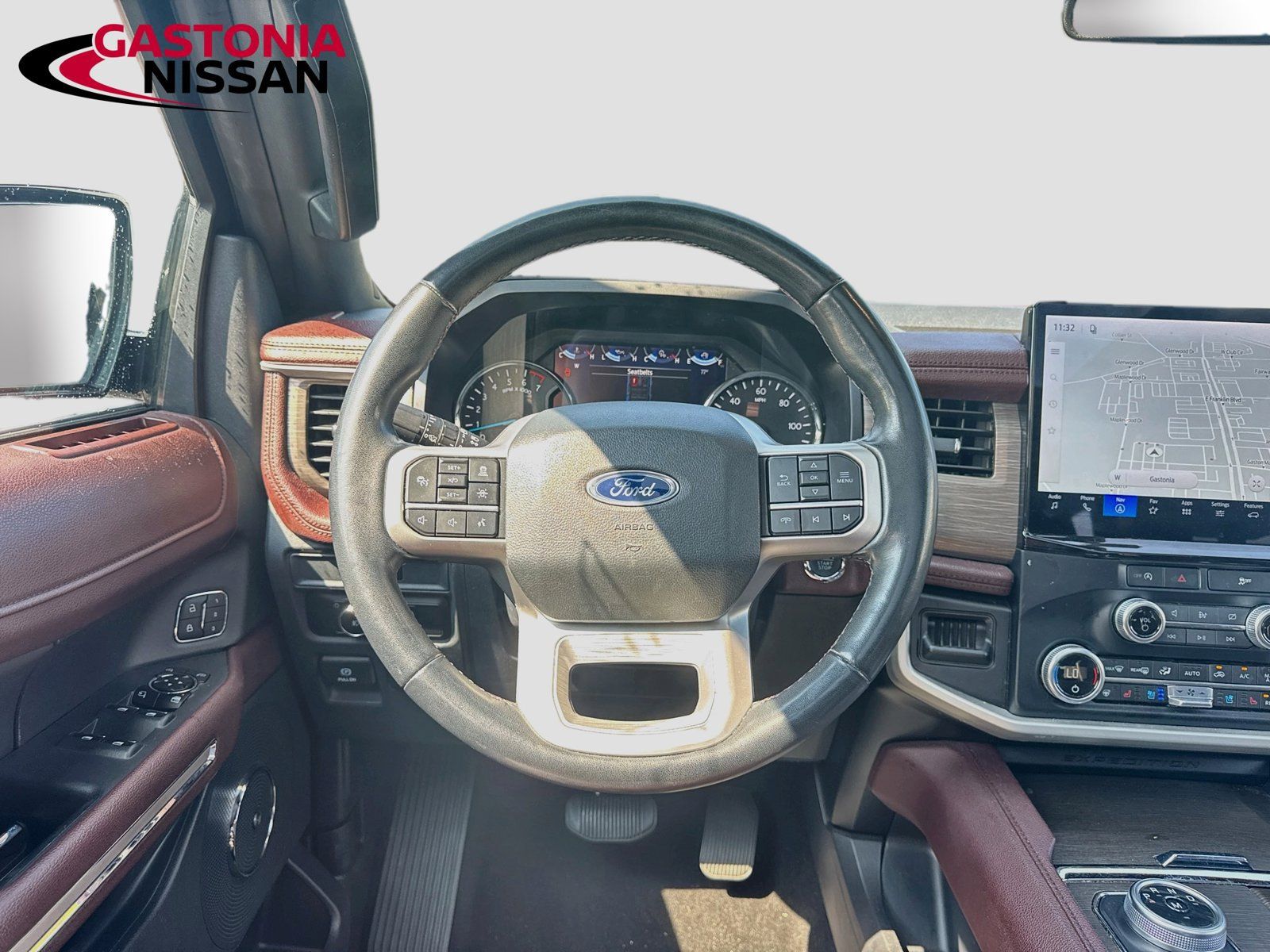 Used 2024 Ford Expedition Max Limited AWD/4WD image 31