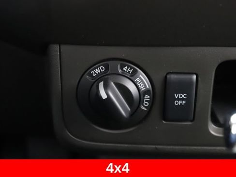 Used 2010 Nissan Xterra SE w/ Protection Pkg A AWD/4WD image 4