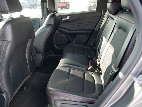 Certified 2025 Ford Escape ST-Line image 18