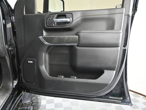 Used 2021 GMC Sierra 3500 AT4 image 13