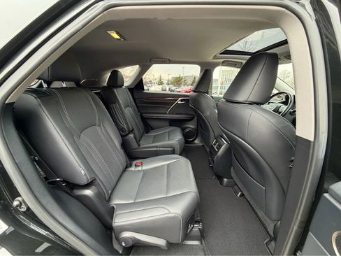 Used 2018 Lexus RX 350L w/ Premium Package image 14