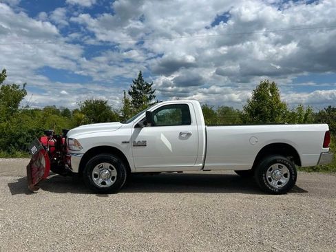 Used 2018 RAM 3500 SLT w/ Popular Equipment Group AWD/4WD image 5